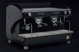 RENEKA BASIC BLACK – 2 GROUPES – 5 590 HT